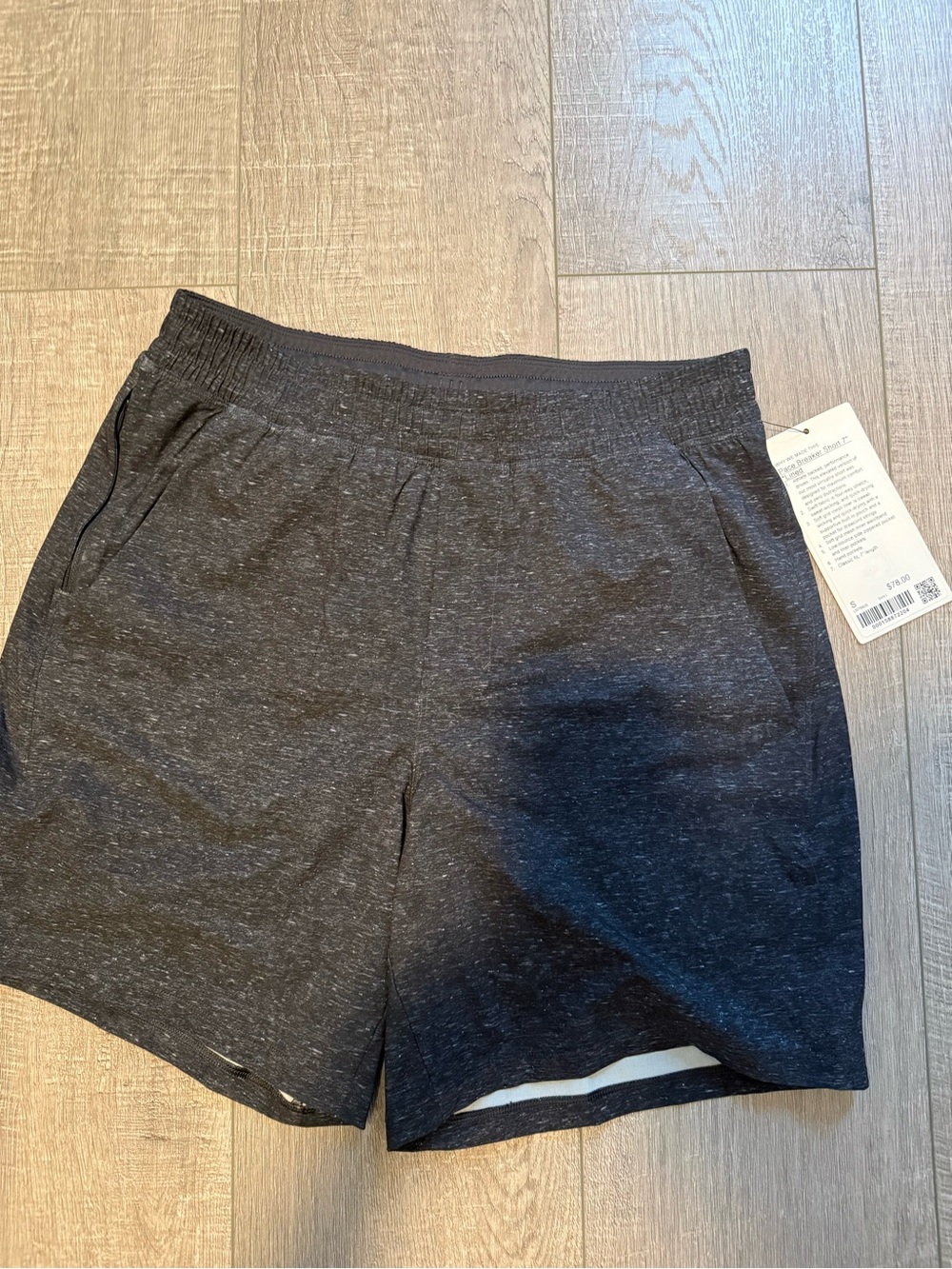 lululemon athletica Men's Heathered Charcoal pace breaker short 7” lined